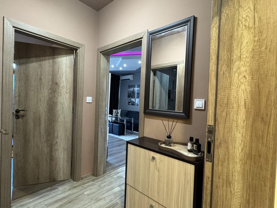 Наем 2ст. Бриз+паркомясто 520 €