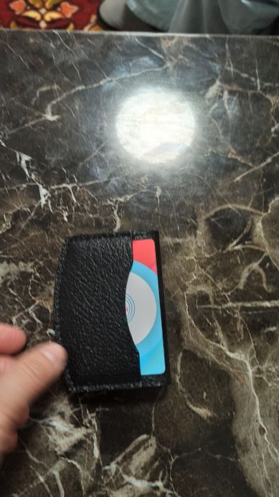 Продается картхолдер.