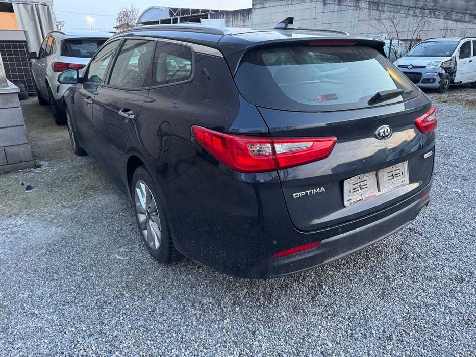 KIA OPTIMA AVARIATA 2017 1.7 DIESEL Dynamics 91000 KM