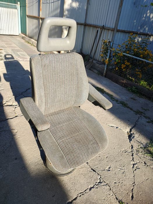 Продам сиденье от Volkswagen Transporter