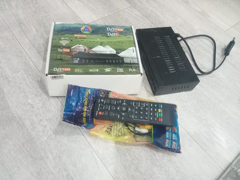 Срочно продам модем, отау тиви и дубшик!