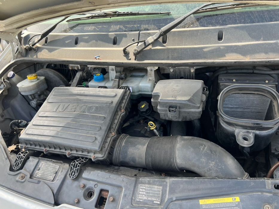 DEZMEMBREZ Piese Auto IVECO Daily Motor 2.3 Diesel Euro 5 Cutie Semi Automata Punte Cardan cabina cu prelata