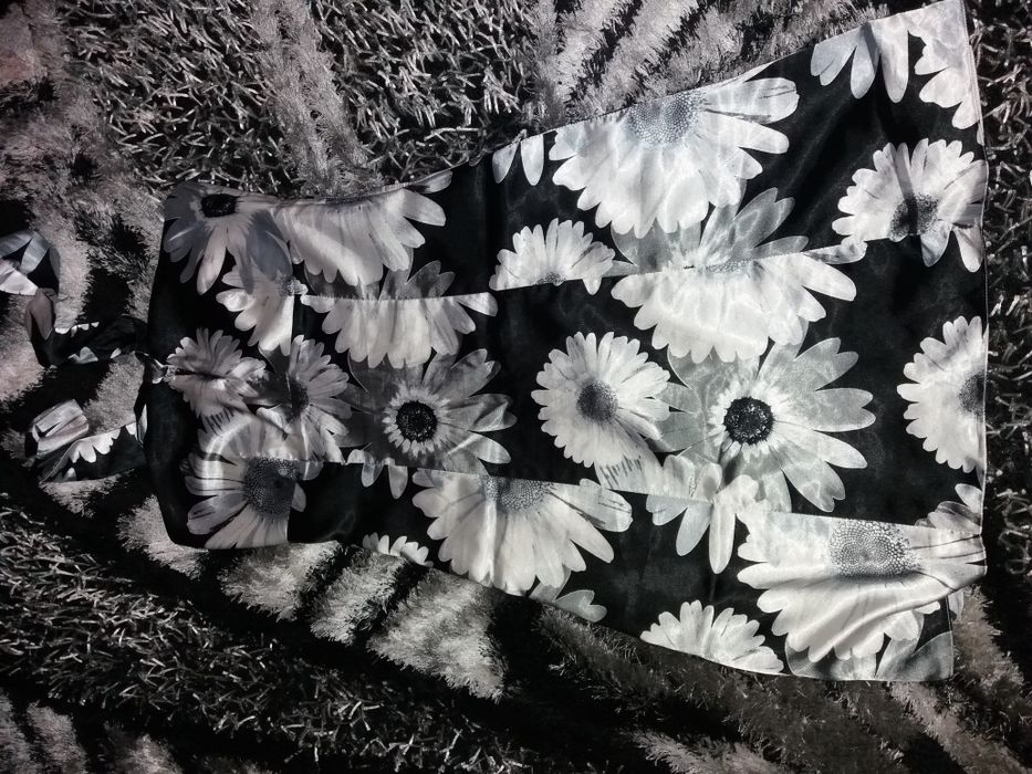 Vand rochii 15 lei bucata