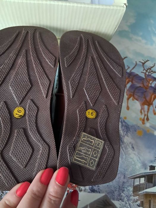 Бебешки обувки от естествена кожа