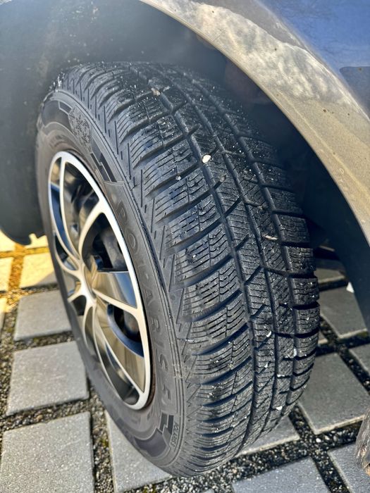 VW Touran 1.6 FSI / 7 locuri / 6+1 /