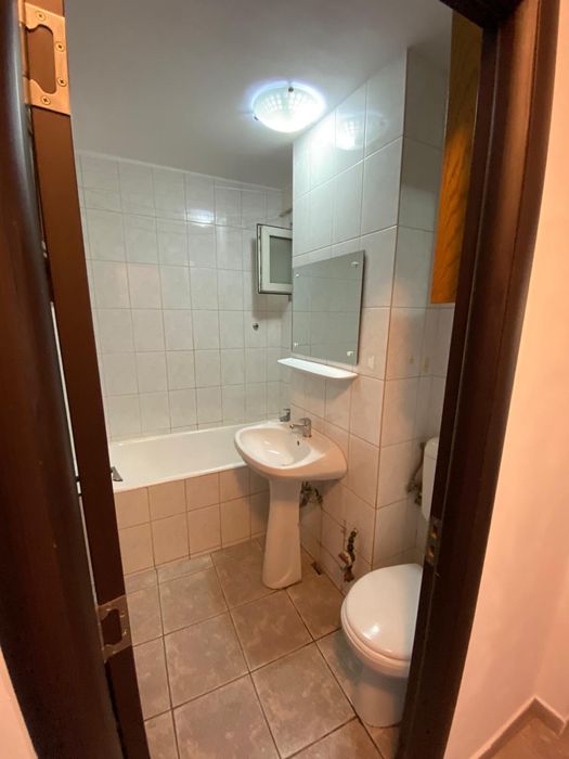 Vand apt 3 cam decomandat Lacul Tei Promotie doar sapt aceasta