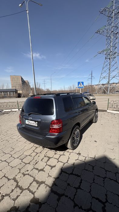 Продается Тоуота Highlander 2002г