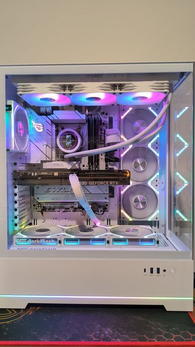 PC Gaming Ryzen 7 9800X3D/RTX5070TI/96GB RAM/SSD 2TB/1200W PSU/AIO LCD