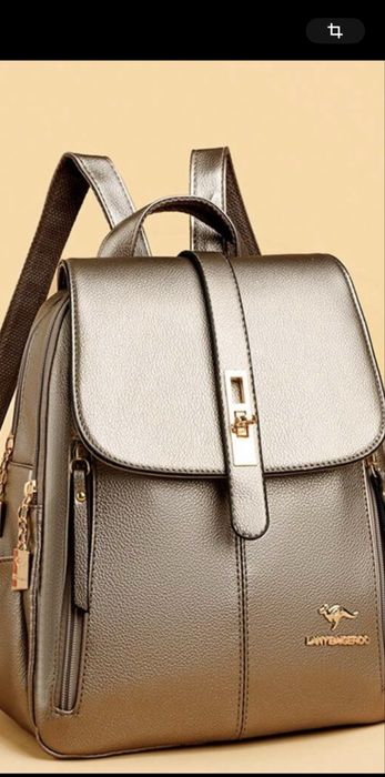 Дамска раница-стилна,нова,идеална за ежедневието и пътуване