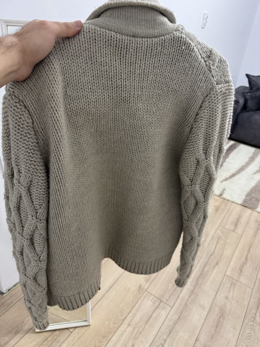 Вязаная куртка Италия