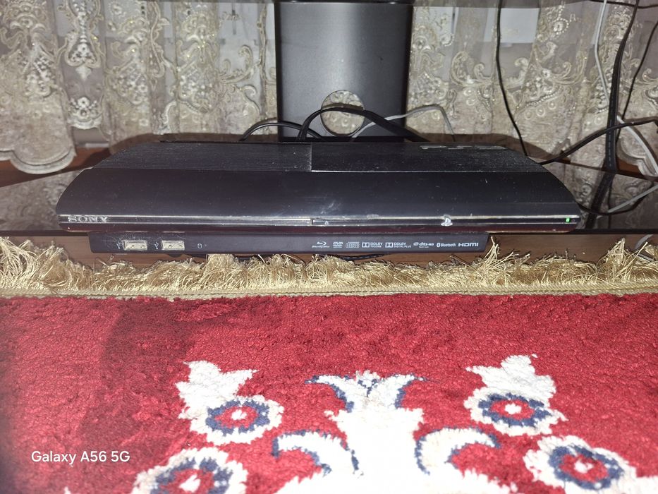 Продам Sony PlayStation 3 Super Slim