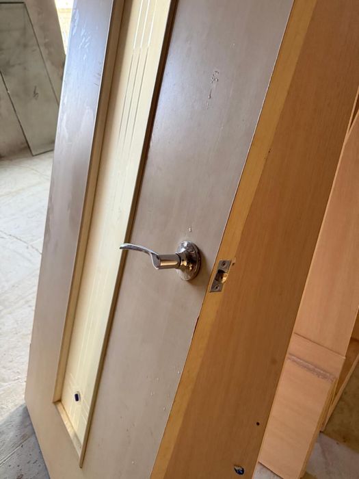 Есіктер сатылады