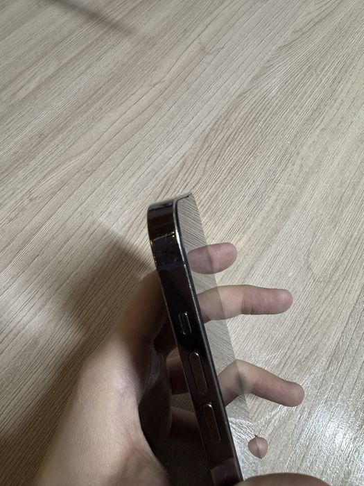 Продам айфон 14 про макс