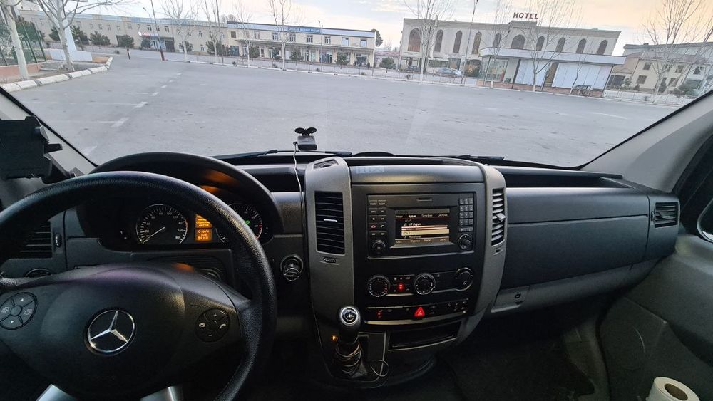 Mercedes Benz sprinter