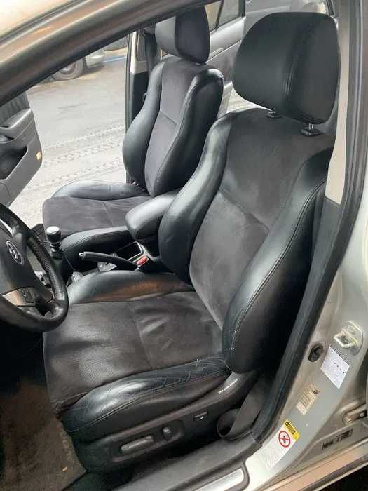 Piese toyota avensis 2.2 d-cat 177 cp an 2008