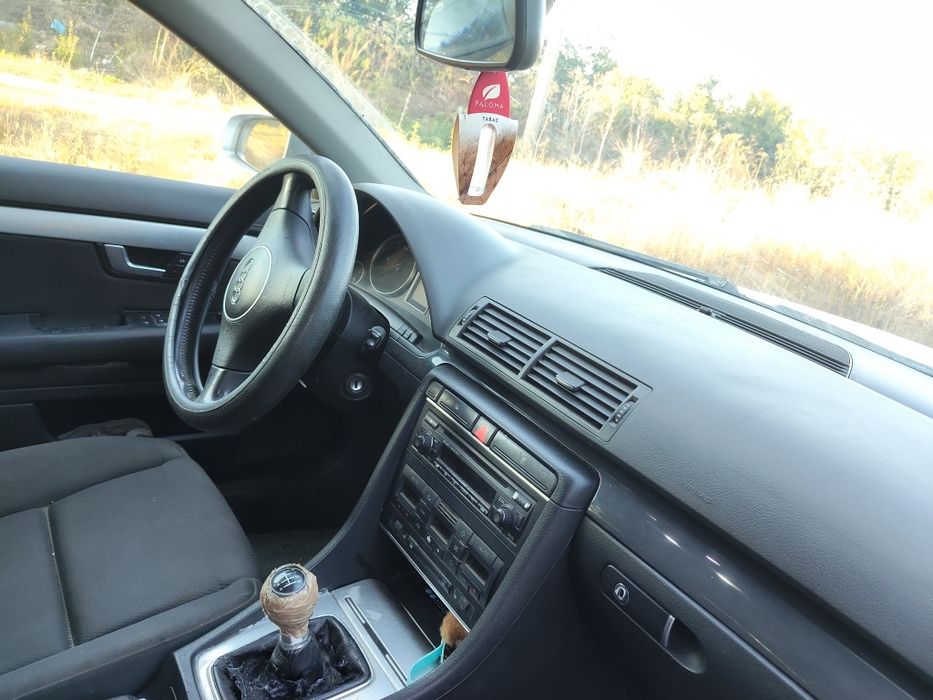 Vând mașina audi A4