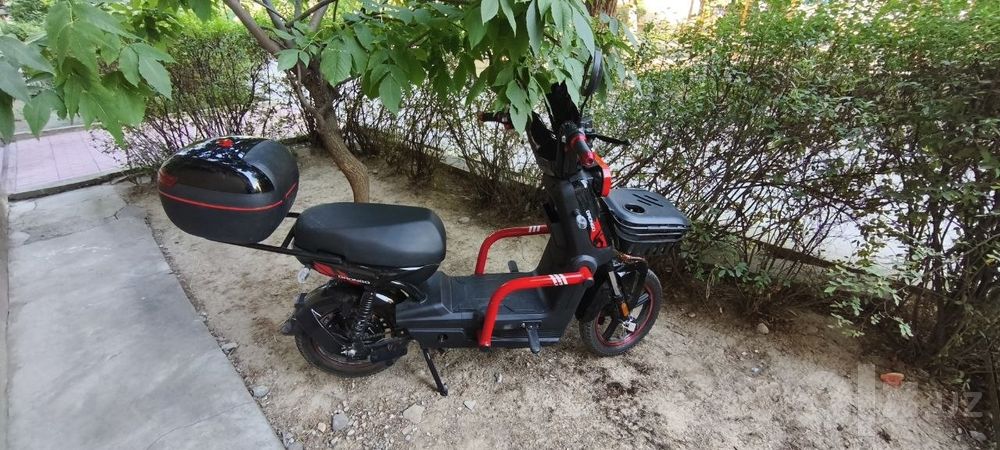 Электроскутер DRONGO XB 60V-20Ah.