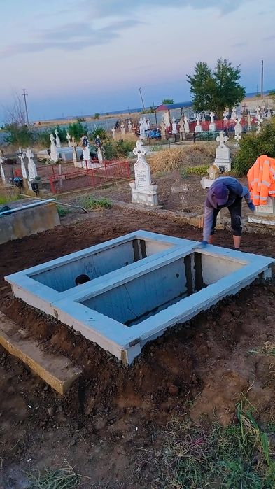 Cavou din placi de beton