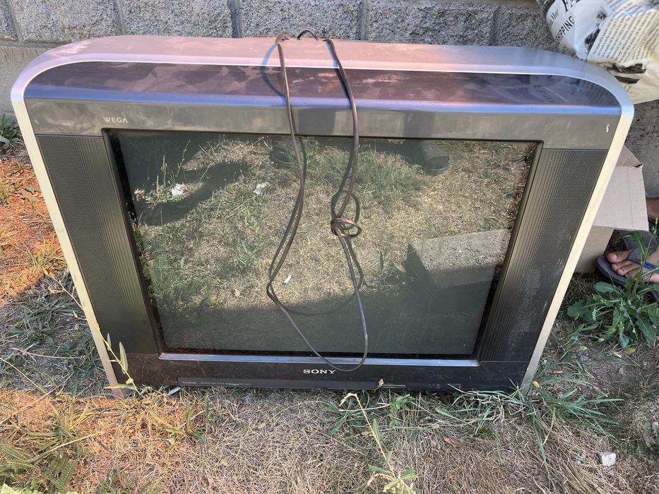 Телевизор Sony.