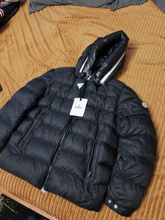 Vând geaca primăvară toamna