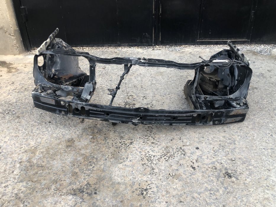 Телевизор на w 124 мерседес