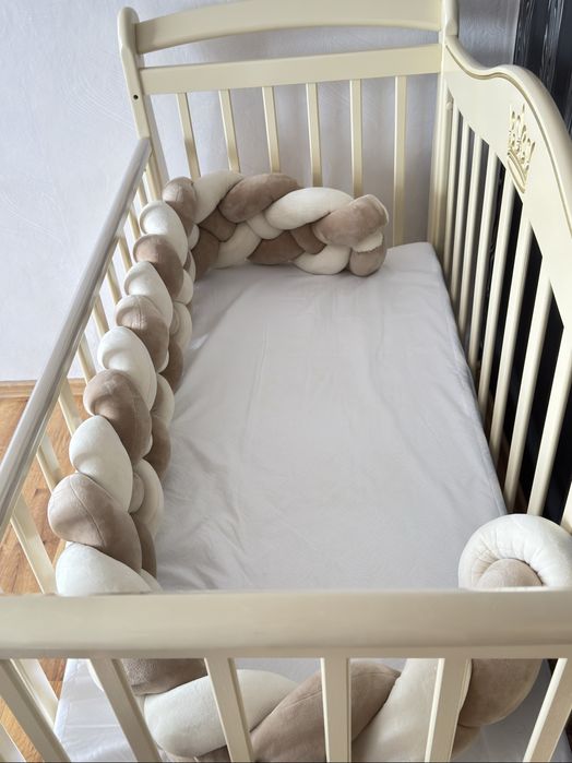 Продам новую кроватку