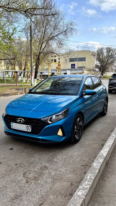 Продам Hyundai i20 2023