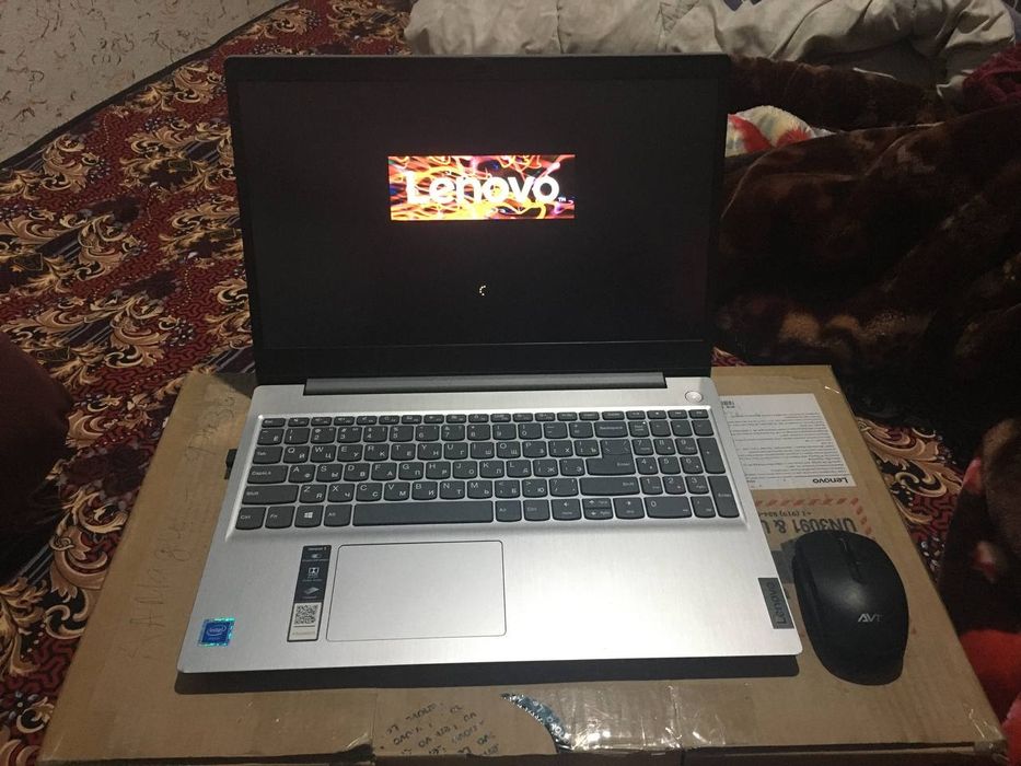 LENOVO IdeaPad 3
