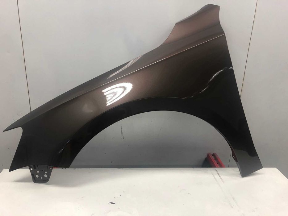 Aripa Fata Stanga VW Jetta 4 IV Mk4 An 2011-2014 (LA8X (Maro))