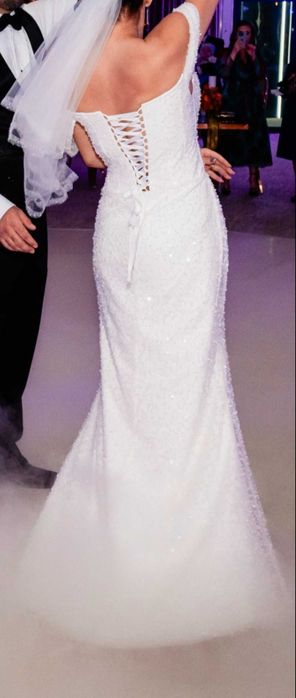 Rochie mireasa strălucitoare Set complet