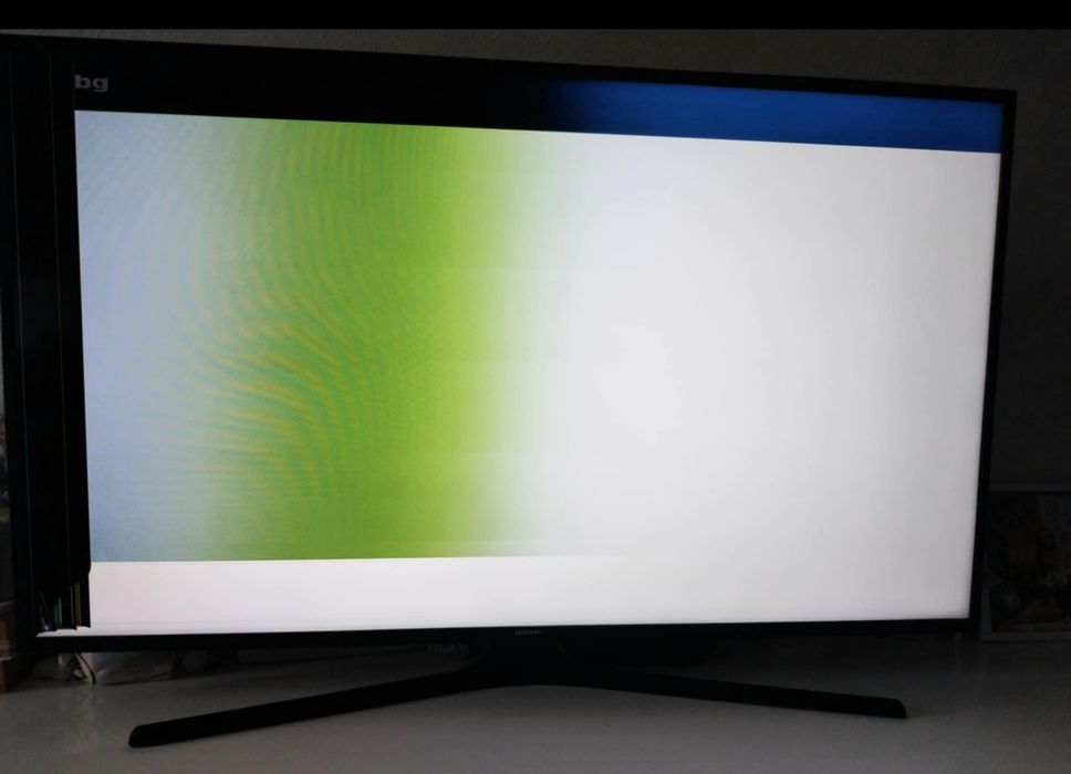 Телевизор Samsung 50KU6072, 50" (127 cm), 4К UHD Smart LED TV, DVB-T2/