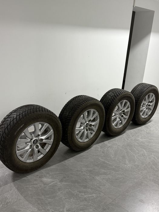 Диски в сборе на Крузак 200