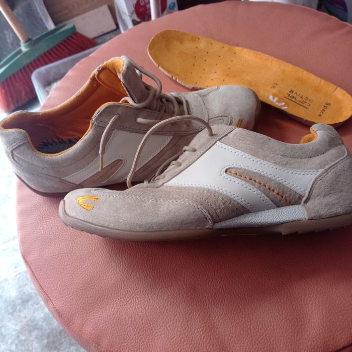 Обувки New Balance Liverpool 30см,Camel,25.5 см.