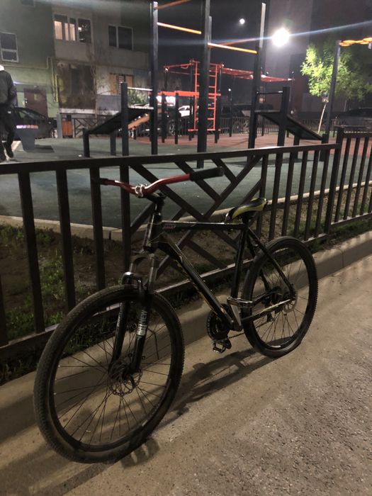 продам 2 велосипед в норм состоянием