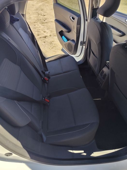 Vând Renault Arkana 1.6 full hibrid