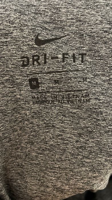 Новые тренировочные лосины Nike Pro и лонгслив