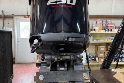 Продается мотор Yamaha 250