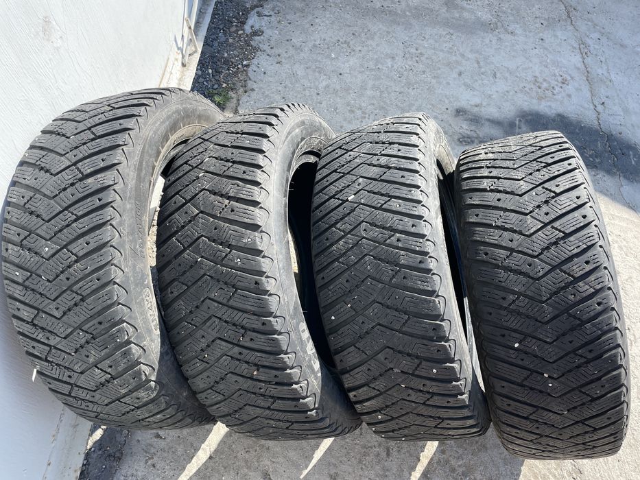 Продам зимнюю резину