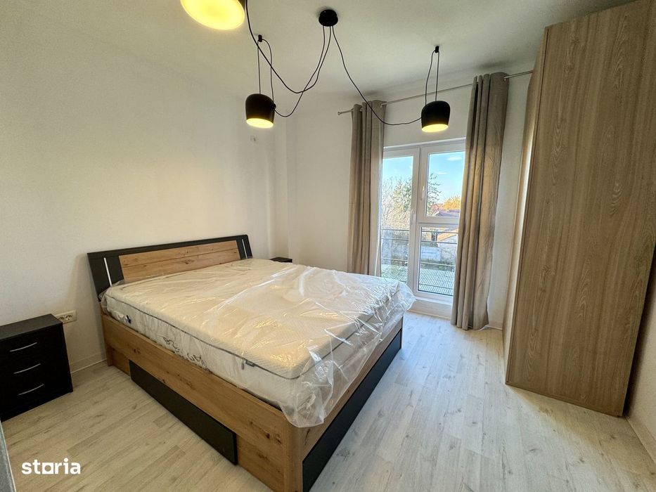 Inchiriez apartament 2 camere+parcare, bloc nou, INTIM