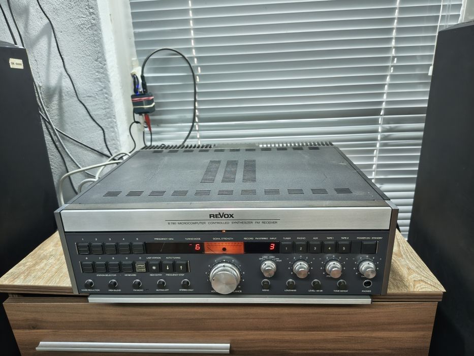 Винтидж ресивър REVOX B-780