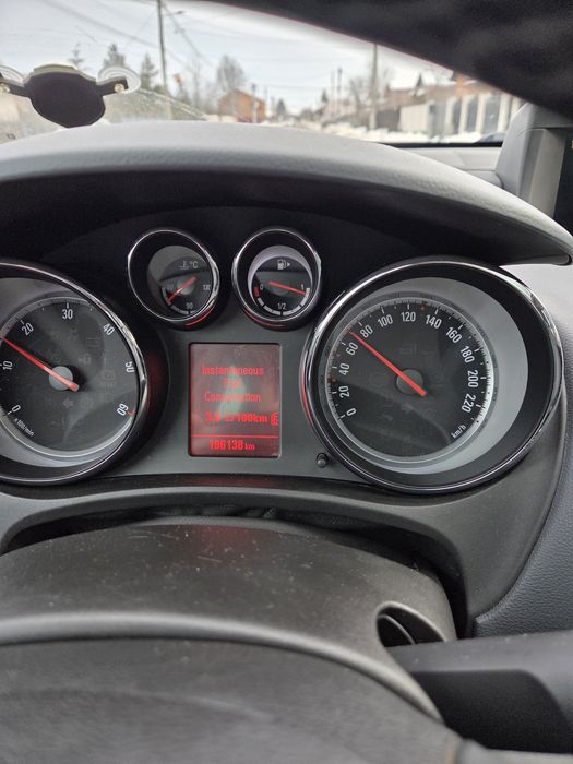 Opel Meriva B ,an 2013.