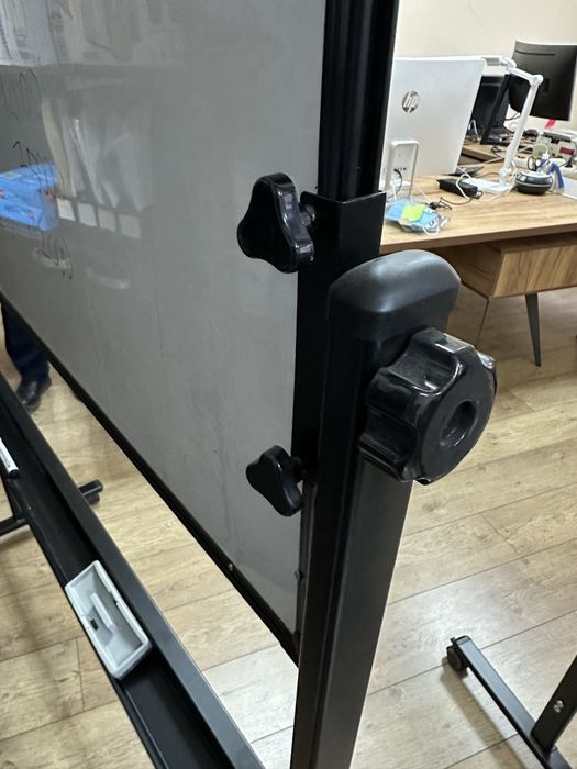 Маркерная доска.