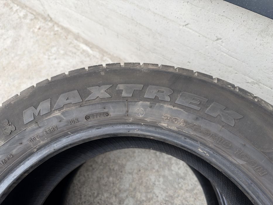 4бр. ОТЛИЧНИ Зимни Гуми С Борд 235/60R/18 -MAXTREK- DOT:3723- 6.8мм.+6.0мм.
