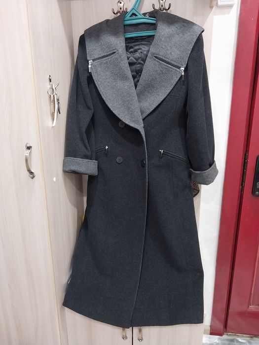 Женское Пальто теплое красивое