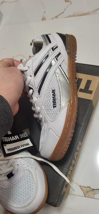 Маратонки tibhar