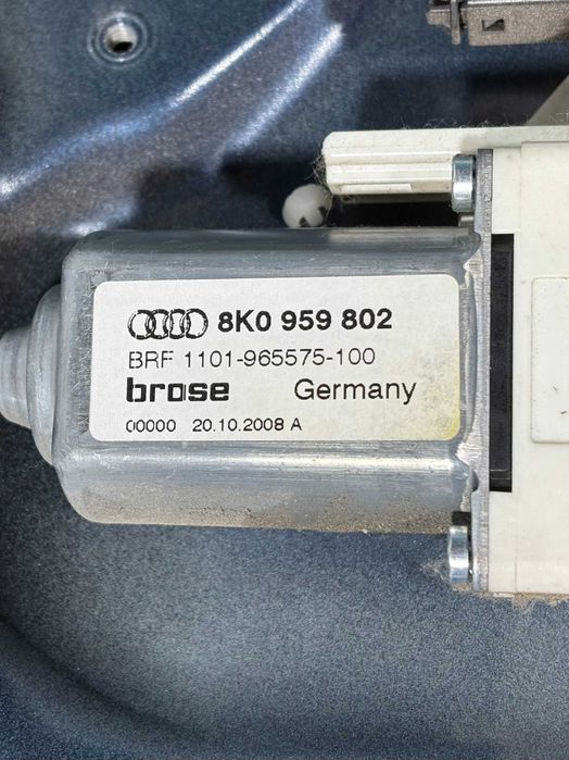 Предна дясна врата Ауди А4 Б8 Audi A4 B8