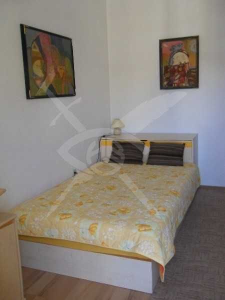 Тристаен апартамент под наем в Христо Смирненски 11663611