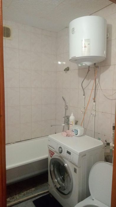 Продается 2 х комн квартира