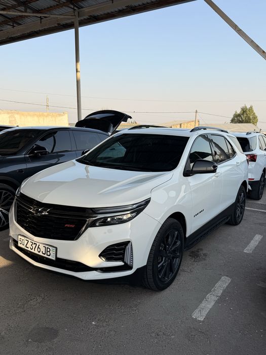 Equinox full  2023 yil 96000 ming yurgan tozza propan gaz  bor