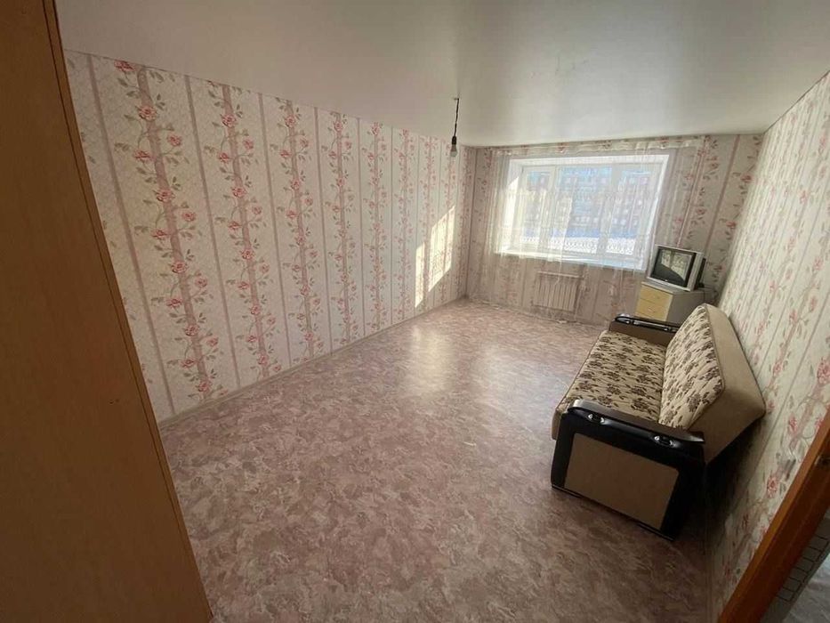 Продам 1ком.квартиру 43м.кв на 3 этаже в мкр Юбилейный
